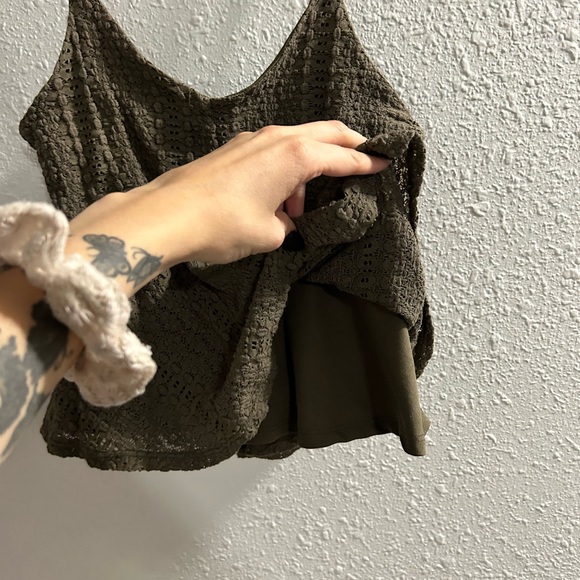 Army Green Tank - Picture 4 of 5